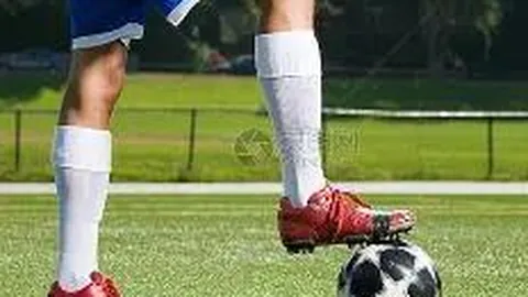 粤军以28分优势击败深队，延续6连胜战绩；广东队四人得分上双，阿联贡献22分及5次封盖