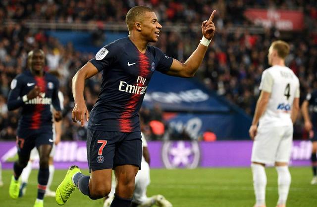 端午节期间四国篮球俱乐部赛事精彩纷呈